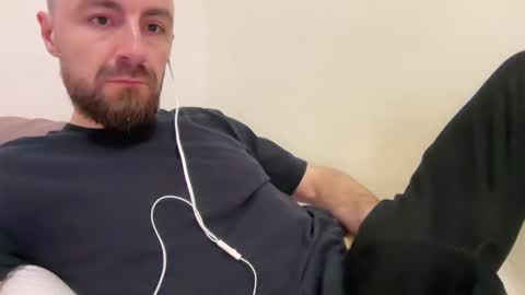 Snapshot of show_jizzness chatting on February 2025 10:11:01 PM show_jizzness online show from February 2025 10:11:01 PM