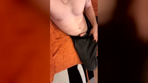 showherenow online show from December 2025 07:10:01 PM