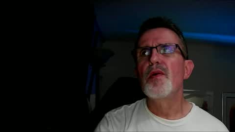 Snapshot of shrewtamer chatting on February 2025 06:14:01 AM shrewtamer online show from February 2025 06:14:01 AM