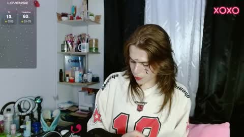 Shun White online show from December 2024 03:19:01 AM