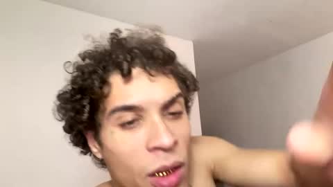 shurthingxx online show from January 2025 09:47:01 AM