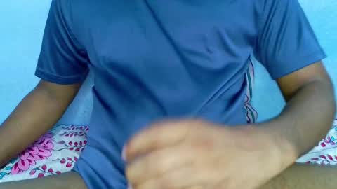 Snapshot of shy_eyes_ chatting on December 2024 01:55:02 PM shyeyes online show from December 2024 01:55:02 PM