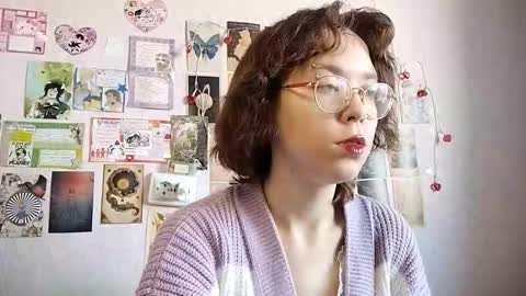 Milena online show from September 2025 09:00:01 AM