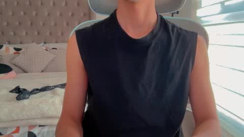 shydude666 online show from October 2025 10:08:02 PM