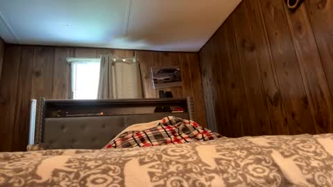 Sasha online show from November 2025 07:24:02 PM