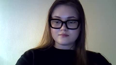 shynesssi online show from February 2025 07:55:01 PM