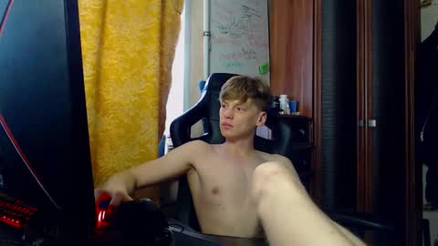 Tom and Betty online show from February 2026 04:22:01 AM