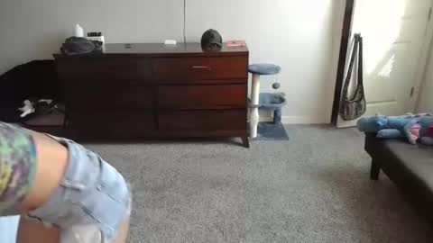 shypetitebaby online show from November 2025 03:34:01 PM