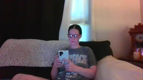 Snapshot of sidneyraee chatting on April 2026 05:04:02 PM Mrs. St. Patrickk online show from April 2026 05:04:02 PM