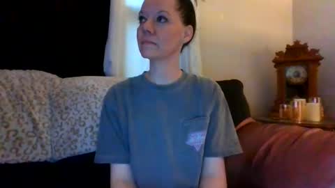 Snapshot of sidneyraee chatting on June 2026 12:38:01 AM Mrs. St. Patrickk online show from June 2026 12:38:01 AM
