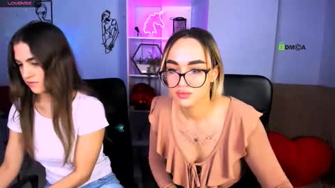 Snapshot of sierra_funny chatting on December 2025 10:11:01 AM sierra_funny online show from December 2025 10:11:01 AM