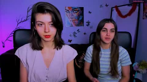 Snapshot of sierra_funny chatting on December 2025 01:19:01 PM sierra_funny online show from December 2025 01:19:01 PM