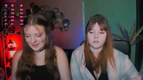 Snapshot of sierra_funny chatting on December 2025 01:25:02 AM sierra_funny online show from December 2025 01:25:02 AM