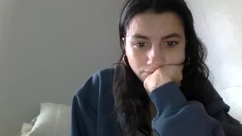 sierranovaa online show from February 2026 05:01:01 PM