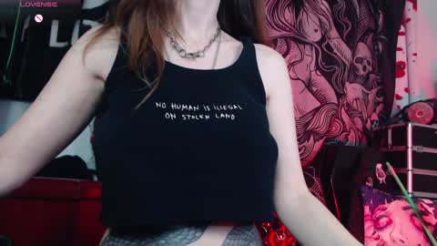 Allmylinkssilentmary666 online show from February 2026 01:52:01 PM