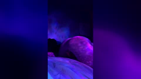 Snapshot of silkykittyy chatting on March 2026 12:00:02 PM silkykittyy online show from March 2026 12:00:02 PM