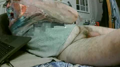 sillyoldman45221063 online show from May 2026 11:01:04 PM