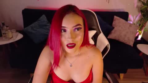 Silvana  online show from November 2025 01:18:02 AM