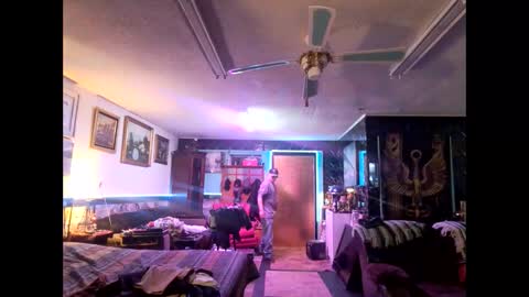 Snapshot of silvawolve chatting on February 2026 01:59:02 AM SILVA online show from February 2026 01:59:02 AM