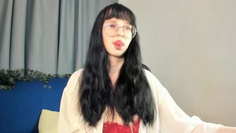 Snapshot of silvernoise chatting on May 2026 09:10:02 PM Alice online show from May 2026 09:10:02 PM