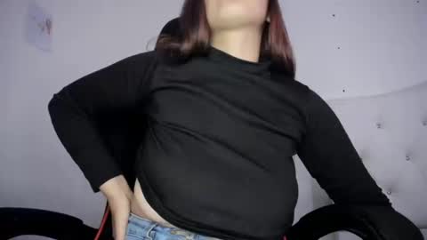 silvia online show from September 2025 02:00:01 PM