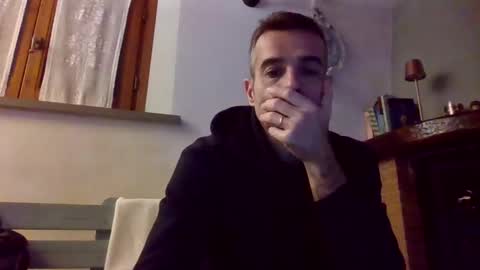 Snapshot of simmeturbate chatting on February 2025 09:15:01 PM Italiandaddyitalydickassbottomassholecomshowmasturbatenudeboyitalyatleticcutemuscolarhardcockdickboy online show from February 2025 09:15:01 PM