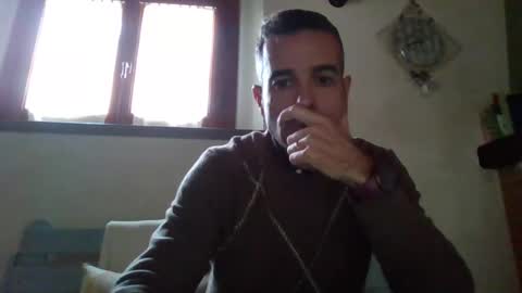 Snapshot of simmeturbate chatting on February 2025 01:21:02 PM Italiandaddyitalydickassbottomassholecomshowmasturbatenudeboyitalyatleticcutemuscolarhardcockdickboy online show from February 2025 01:21:02 PM