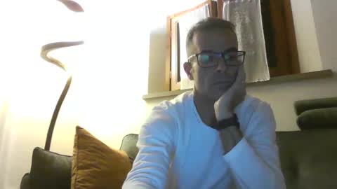 Snapshot of simmeturbate chatting on September 2025 09:28:02 PM Italiandaddyitalydickassbottomassholecomshowmasturbatenudeboyitalyatleticcutemuscolarhardcockdickboy online show from September 2025 09:28:02 PM