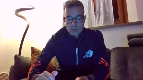 Snapshot of simmeturbate chatting on September 2025 08:47:01 PM Italiandaddyitalydickassbottomassholecomshowmasturbatenudeboyitalyatleticcutemuscolarhardcockdickboy online show from September 2025 08:47:01 PM