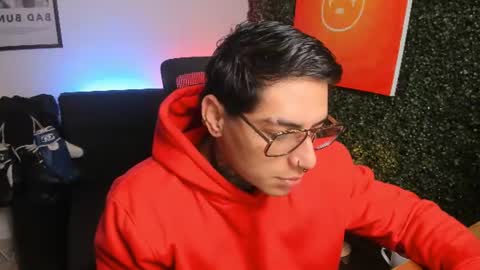 Snapshot of simon_cortes chatting on June 2026 11:49:02 AM Simon Cortes online show from June 2026 11:49:02 AM