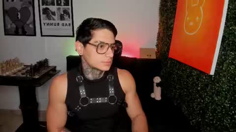 Snapshot of simon_cortes chatting on August 2026 11:26:02 AM Simon Cortes online show from August 2026 11:26:02 AM