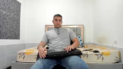 SIMON KELER online show from February 2026 01:26:01 AM