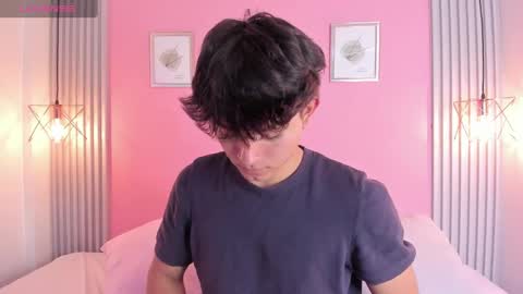  Simon  online show from December 2024 08:37:01 PM