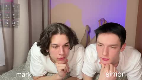 Snapshot of simonsecrett chatting on March 2026 06:15:02 PM Simon online show from March 2026 06:15:02 PM