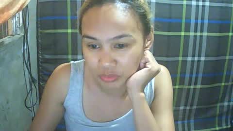 Snapshot of simply__me chatting on March 2026 05:22:01 AM simply__me online show from March 2026 05:22:01 AM