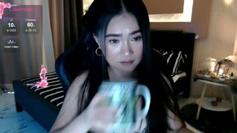 Adrianna Fowler online show from June 2026 02:50:02 AM