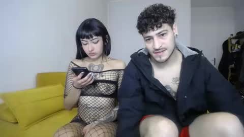 Sofi wed. - sat. 11am - 11 pm and Santi with Sofi sun.. - tue. 11 am - 5 pm  europe online show from November 2025 10:14:01 AM