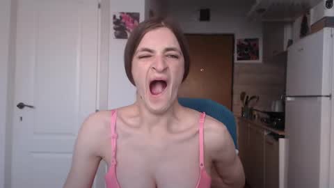 simyhvn online show from March 2025 05:17:02 AM