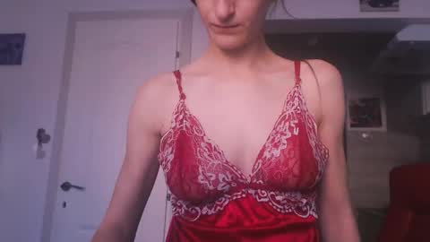 simyhvn online show from October 2025 05:53:02 AM