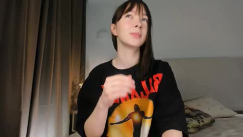 Snapshot of sindy_juxx chatting on November 2025 09:01:01 AM Sindy Juxx online show from November 2025 09:01:01 AM