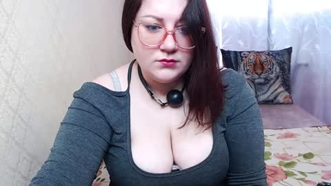 Snapshot of sindyjenice chatting on January 2025 05:35:01 AM Angela online show from January 2025 05:35:01 AM