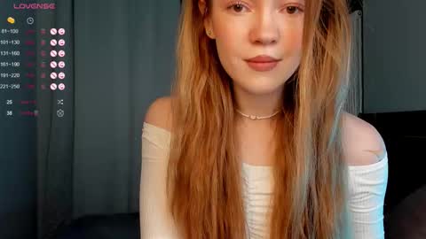 Snapshot of sinfulsmile_ chatting on September 2025 11:10:01 AM Ivy online show from September 2025 11:10:01 AM