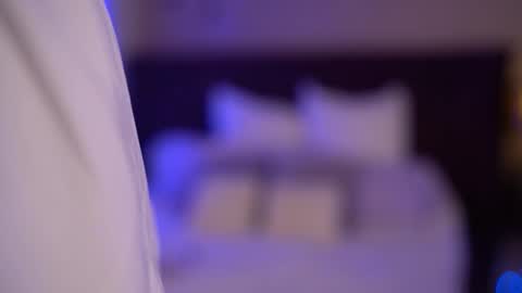 Sinners Muse online show from November 2025 08:05:01 AM