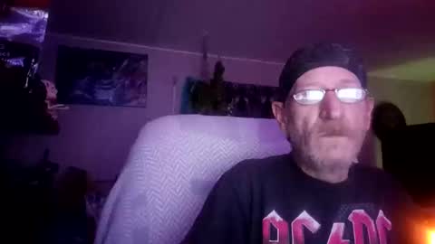 Snapshot of sir_cams_a_lot chatting on November 2025 02:44:01 AM Sir cams online show from November 2025 02:44:01 AM