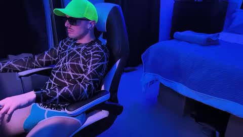 Sir Daddy McQween online show from February 2026 08:29:02 AM