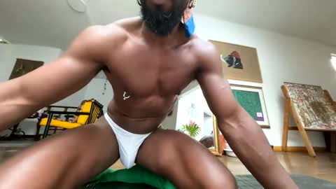 siriss_boyrag online show from February 2026 12:06:02 PM