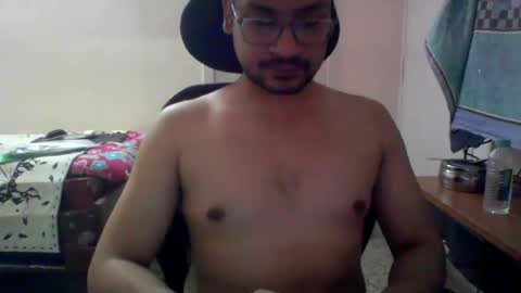 Snapshot of sissy_sub22 chatting on August 2026 06:59:02 AM Slutty Maya 22 online show from August 2026 06:59:02 AM