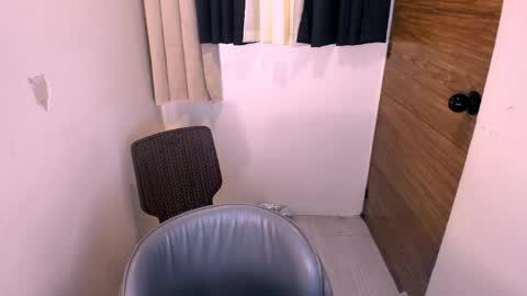 sissycumdumpster_goldey online show from May 2026 02:45:01 PM