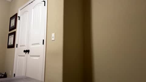 sitonmyhardinches online show from September 2025 03:55:02 AM