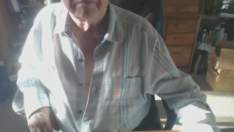 sjbottomboi online show from December 2024 11:28:01 PM